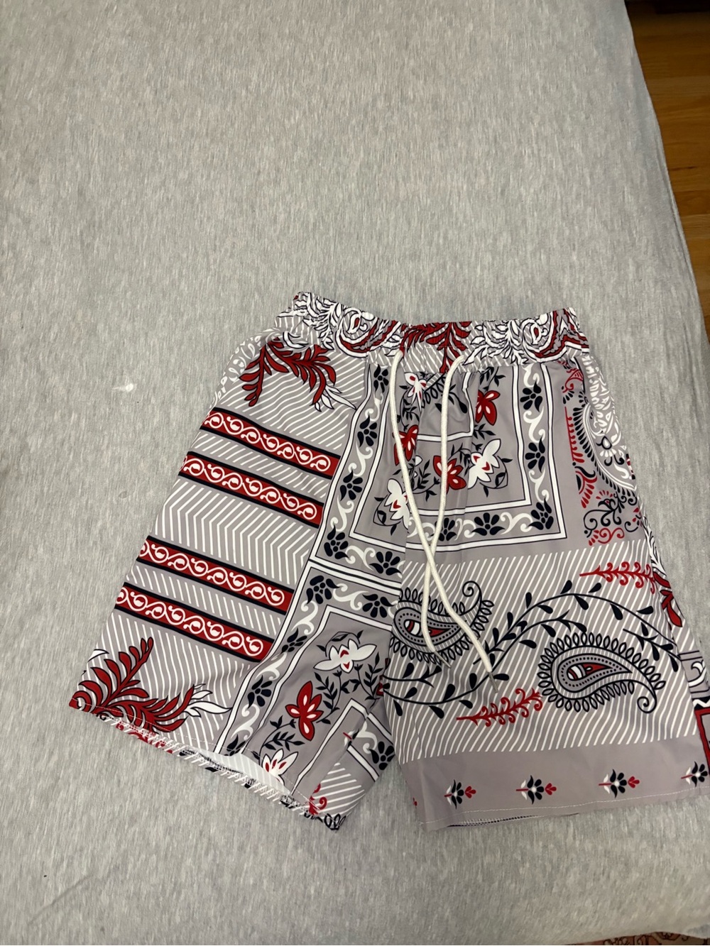 ROMWE Grey, Red & Black Patterned Athletic Drawstring Shorts